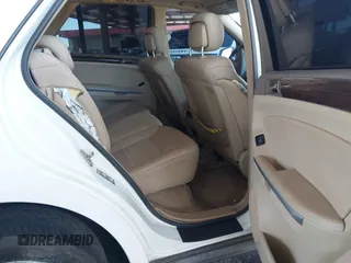 2011 Mercedes-Benz M 350 z VIN 4JGBB5GB8BA690192, wystawiony jako IAAI lot #42218122 z przebiegiem 171 472 mil mil oraz . Historia ofert i sprzedaży dostępna na DreamBid. Obrazek 8.