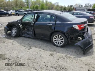 2013 Chrysler 200 Limited with VIN 1C3CCBCG9DN751782, listed as a Copart auction lot 52711945 with Not Provided miles and Salvage Title. Bid and sale history available at DreamBid. Image 2.