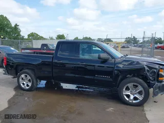 2018 Chevrolet Silverado 1500 Custom with VIN 1GCRCPEC3JZ329430, listed as a IAAI auction lot 42122097 with 199,580 mi miles. Bid and sale history available at carsss.com. Image 13.