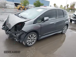 2013 Honda Fit Sport with VIN JHMGE8H52DC018498, listed as a IAAI auction lot 41935157 with 111,922 mi miles. Bid and sale history available at carsss.com. Image 18.