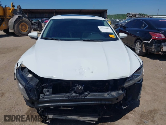 2019 Volkswagen Passat Wolfsburg Edition z VIN 1VWLA7A36KC008789, wystawiony jako IAAI lot #42293081 z przebiegiem 79 354 mil mil oraz . Historia ofert i sprzedaży dostępna na DreamBid. Obrazek 13.