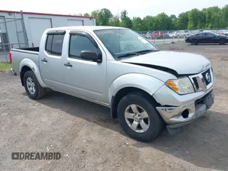 2010 Nissan Frontier Pro-4X z VIN 1N6AD0EV8AC419210, wystawiony jako IAAI lot #42340928 z przebiegiem 194 136 mil mil oraz . Historia ofert i sprzedaży dostępna na DreamBid. Obrazek 1.