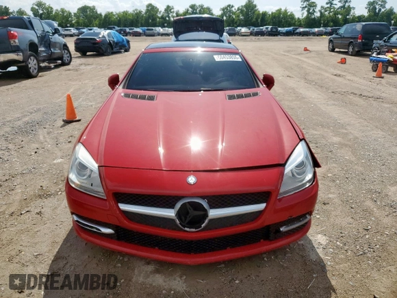 2016 Mercedes-Benz SLK 300 with VIN WDDPK3JA8GF115508, listed as a Copart auction lot 60453855 with 48,929 mi miles and Salvage title. Bid and sale history available at DreamBid. Image 5.