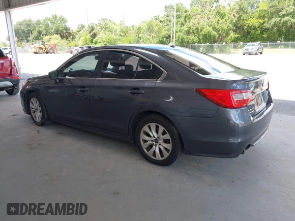 2015 Subaru Legacy Premium z VIN 4S3BNAD67F3071878, wystawiony jako IAAI lot #42602690 z przebiegiem 186 542 mil mil oraz . Historia ofert i sprzedaży dostępna na DreamBid. Obrazek 3.