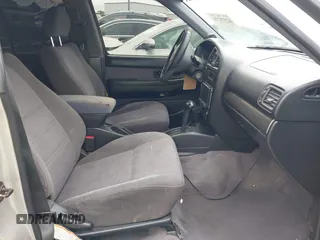 2003 Nissan Pathfinder LE z VIN JN8DR09Y03W800643, wystawiony jako IAAI lot #42373234 z przebiegiem 214 389 mil mil oraz . Historia ofert i sprzedaży dostępna na DreamBid. Obrazek 5.
