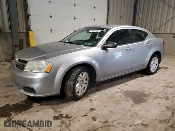 2014 Dodge Avenger SE z VIN 1C3CDZAB3EN160734, wystawiony jako Copart lot #58937135 z przebiegiem 115 311 mil mil oraz Tytuł czysty. Historia ofert i sprzedaży dostępna na DreamBid. Obrazek 1.