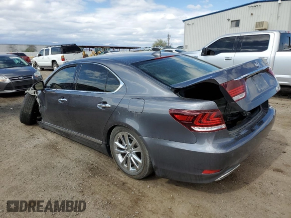 2016 Lexus LS 460 z VIN JTHBL5EFXG5140241, wystawiony jako Copart lot #56105015 z przebiegiem 73 375 mil mil oraz Szkoda całkowita • Salvage title. Historia ofert i sprzedaży dostępna na DreamBid. Obrazek 2.