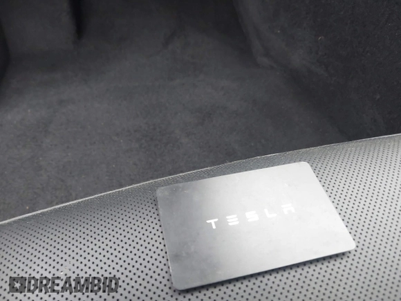 2024 Tesla Model 3 z VIN 5YJ3E1EA5RF732502, wystawiony jako IAAI lot #41871400 z przebiegiem 15 715 mil mil oraz . Historia ofert i sprzedaży dostępna na DreamBid. Obrazek 11.