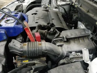 2019 Mitsubishi Outlander ES z VIN JA4AR3AU1KU002794, wystawiony jako IAAI lot #41743762 z przebiegiem 74 975 mil mil oraz . Historia ofert i sprzedaży dostępna na DreamBid. Obrazek 19.