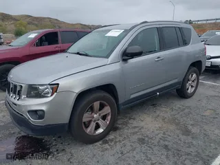 2016 Jeep Compass Sport with VIN 1C4NJDBB6GD781909, listed as a IAAI auction lot 41795044 with 101,821 mi miles. Bid and sale history available at carsss.com. Image 2.