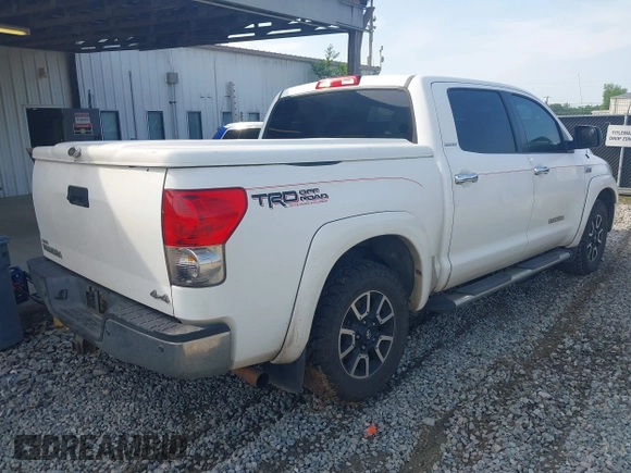 2007 Toyota Tundra LTD with VIN 5TBDV58167S488187, listed as a IAAI auction lot 42113431 with 242,650 mi miles. Bid and sale history available at carsss.com. Image 4.
