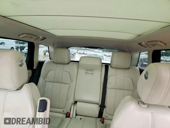 2016 Land Rover Range Rover Sport HSE with VIN SALWR2VF1GA570272, listed as a Copart auction lot 60835715 with 143,864 mi miles and Clean title. Bid and sale history available at DreamBid. Image 10.