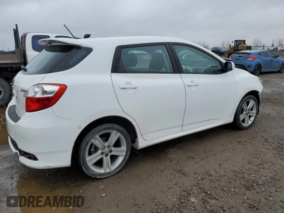 2011 Toyota Matrix z VIN 2T1KU4EE6BC540633, wystawiony jako Copart lot #50650395 z przebiegiem 235 478 mil mil oraz Szkoda całkowita • Salvage title. Historia ofert i sprzedaży dostępna na DreamBid. Obrazek 3.