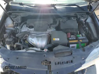 2017 Toyota Camry XLE z VIN 4T1BF1FK3HU302310, wystawiony jako Copart lot #57346605 z przebiegiem 154 422 mil mil oraz Szkoda całkowita • Salvage title. Historia ofert i sprzedaży dostępna na DreamBid. Obrazek 11.