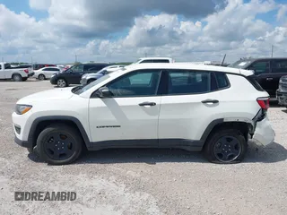 2018 Jeep Compass Sport with VIN 3C4NJCAB1JT151695, listed as a IAAI auction lot 42475636 with 77,607 mi miles and . Bid and sale history available at DreamBid. Image 14.