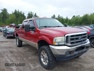 2002 Ford F-250 XL z VIN 1FTNW21F32EA49394, wystawiony jako IAAI lot #42297292 z przebiegiem 253 885 mil mil oraz . Historia ofert i sprzedaży dostępna na DreamBid. Obrazek 1.