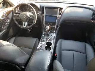 2019 Infiniti Q50 Luxe with VIN JN1EV7APXKM518952, listed as a Copart auction lot 74633794 with 39,454 mi miles and Salvage title. Bid and sale history available at DreamBid. Image 8.