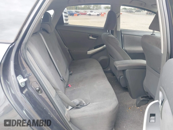 2010 Toyota Prius II z VIN JTDKN3DU8A0245137, wystawiony jako IAAI lot #42080029 z przebiegiem 204 956 mil mil oraz . Historia ofert i sprzedaży dostępna na DreamBid. Obrazek 8.