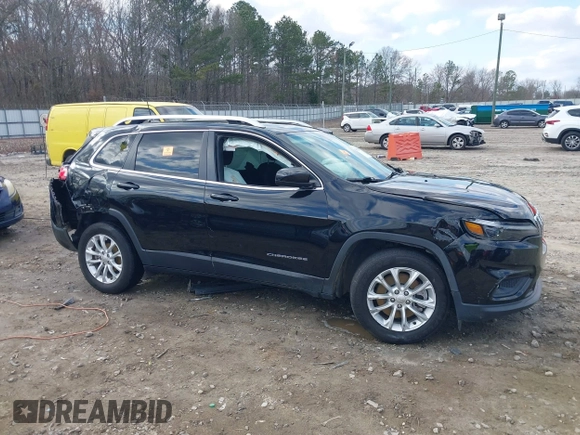 2019 Jeep Cherokee Latitude with VIN 1C4PJLCBXKD490470, listed as a IAAI auction lot 41542565 with 71,800 mi miles. Bid and sale history available at carsss.com. Image 12.