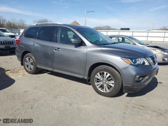 2019 Nissan Pathfinder S with VIN 5N1DR2MM6KC599497, listed as a Copart auction lot 46484605 with 105,924 mi miles and Salvage Title. Bid and sale history available at carsss.com. Image 4.