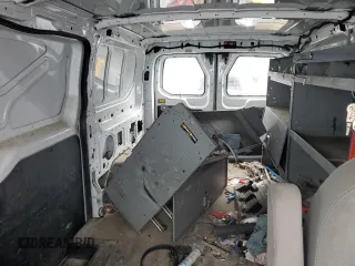 2015 Ford Transit Cargo с VIN 1FTNR1YM9FKA13366, выставлен на аукционе Copart как лот 57946755 с пробегом 129 500 миль миль и Списание • Salvage title. История ставок и продаж доступна на DreamBid. Изображение 10.