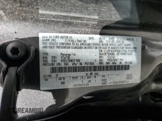 2017 Ford C-Max SE z VIN 1FADP5EU7HL112817, wystawiony jako Copart lot #51847505 z przebiegiem 134 357 mil mil oraz Szkoda całkowita • Salvage title. Historia ofert i sprzedaży dostępna na DreamBid. Obrazek 14.