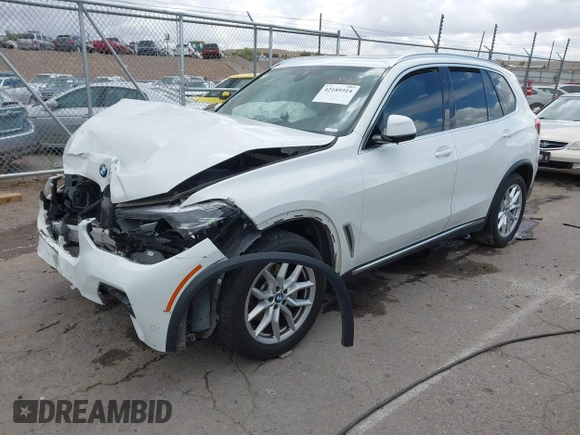 2019 BMW X5 xDrive40i z VIN 5UXCR6C54KLL63804, wystawiony jako IAAI lot #42189314 z przebiegiem Nie podano mil oraz . Historia ofert i sprzedaży dostępna na DreamBid. Obrazek 16.