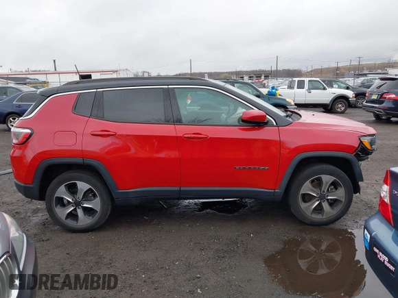 2019 Jeep Compass Latitude with VIN 3C4NJDBB7KT629155, listed as a IAAI auction lot 41812711 with 35,369 mi miles and . Bid and sale history available at DreamBid. Image 10.