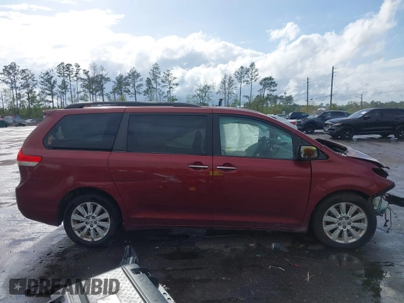 2013 Toyota Sienna XLE with VIN 5TDDK3DC0DS052412, listed as a IAAI auction lot 41850630 with Not Provided miles and . Bid and sale history available at DreamBid. Image 13.