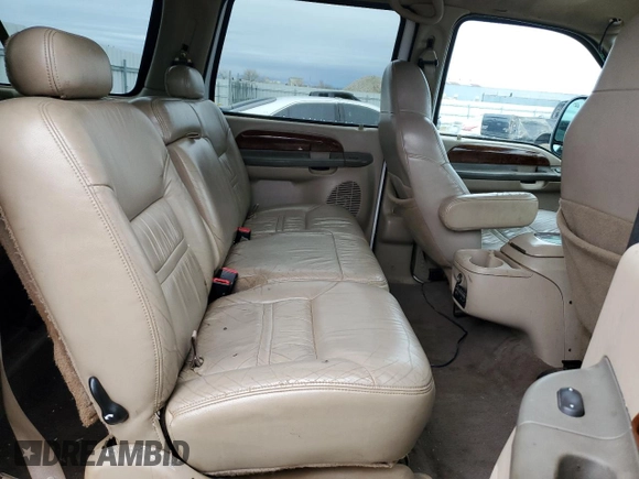2000 Ford Excursion Limited with VIN 1FMNU42L0YEA46544, listed as a Copart auction lot 86452874 with 187,130 mi miles and Clean title. Bid and sale history available at DreamBid. Image 11.