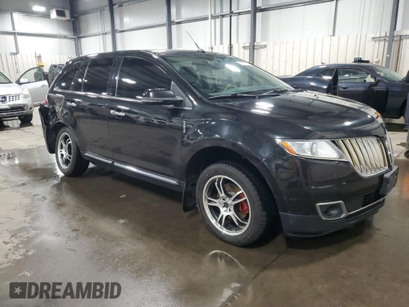 2013 Lincoln MKX z VIN 2LMDJ8JK0DBL26172, wystawiony jako Copart lot #54332155 z przebiegiem 158 182 mil mil oraz Szkoda całkowita • Salvage title. Historia ofert i sprzedaży dostępna na DreamBid. Obrazek 4.