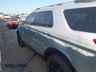 2015 Ford Explorer Limited with VIN 1FM5K8F86FGA20406, listed as a IAAI auction lot 41997307 with 194,637 mi miles and . Bid and sale history available at DreamBid. Image 14.