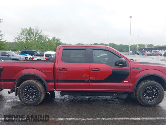 2015 Ford F-150 XLT z VIN 1FTEW1EGXFFD10517, wystawiony jako IAAI lot #42265030 z przebiegiem 110 844 mil mil oraz . Historia ofert i sprzedaży dostępna na DreamBid. Obrazek 13.