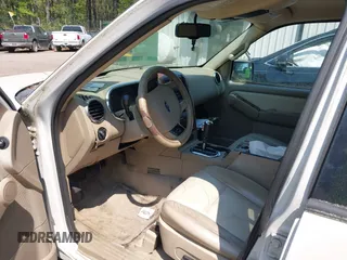 2010 Ford Explorer Eddie Bauer with VIN 1FMEU6EE4AUA86968, listed as a IAAI auction lot 42004491 with 155,666 mi miles. Bid and sale history available at carsss.com. Image 5.