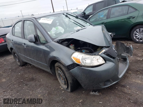 2008 Suzuki SX4 with VIN JS2YC412985103746, listed as a IAAI auction lot 42029023 with 123,154 mi miles. Bid and sale history available at carsss.com. Image 1.