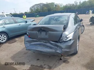 2008 Honda Accord LX z VIN JHMCP26328C036268, wystawiony jako IAAI lot #42275750 z przebiegiem 247 520 mil mil oraz . Historia ofert i sprzedaży dostępna na DreamBid. Obrazek 16.