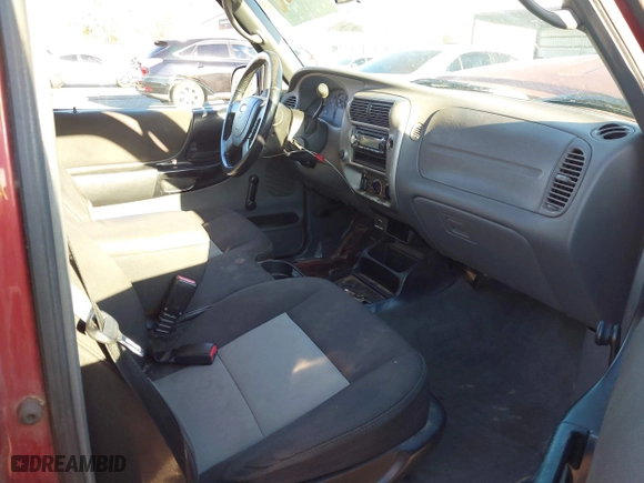 2004 Ford Ranger XL with VIN 1FTYR10D24PB63201, listed as a IAAI auction lot 41822410 with 223,571 mi miles. Bid and sale history available at carsss.com. Image 5.