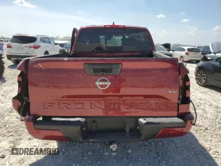 2024 Nissan Frontier Pro-X z VIN 1N6ED1EJ0RN634987, wystawiony jako Copart lot #50594295 z przebiegiem 352 mil mil oraz Szkoda całkowita • Salvage title. Historia ofert i sprzedaży dostępna na DreamBid. Obrazek 6.