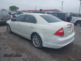 2012 Ford Fusion SEL z VIN 3FAHP0JAXCR220407, wystawiony jako IAAI lot #42548615 z przebiegiem 240 471 mil mil oraz . Historia ofert i sprzedaży dostępna na DreamBid. Obrazek 3.