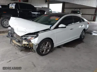 2019 Hyundai Sonata Sport with VIN 5NPE34AF9KH813933, listed as a IAAI auction lot 40777165 with 112,654 mi miles. Bid and sale history available at carsss.com. Image 18.