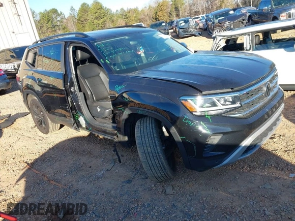2023 Volkswagen Atlas SE with VIN 1V2JR2CA1PC532665, listed as a IAAI auction lot 41698530 with 40,862 mi miles and . Bid and sale history available at DreamBid. Image 1.