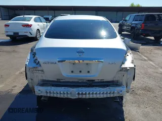 2012 Nissan Altima S z VIN 1N4AL2AP1CC230853, wystawiony jako IAAI lot #42761904 z przebiegiem 225 666 mil mil oraz . Historia ofert i sprzedaży dostępna na DreamBid. Obrazek 6.