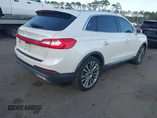 2018 Lincoln MKX Reserve with VIN 2LMPJ6LRXJBL20354, listed as a IAAI auction lot 41561022 with 138,688 mi miles. Bid and sale history available at carsss.com. Image 4.
