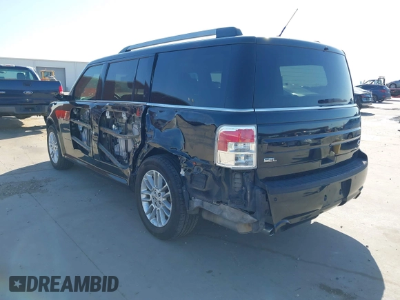 2015 Ford Flex SEL with VIN 2FMGK5C80FBA21957, listed as a IAAI auction lot 41845270 with 187,799 mi miles. Bid and sale history available at carsss.com. Image 3.