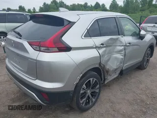 2022 Mitsubishi Eclipse Cross SE with VIN JA4ATWAA9NZ004499, listed as a IAAI auction lot 42595361 with 64,437 mi miles and . Bid and sale history available at DreamBid. Image 4.