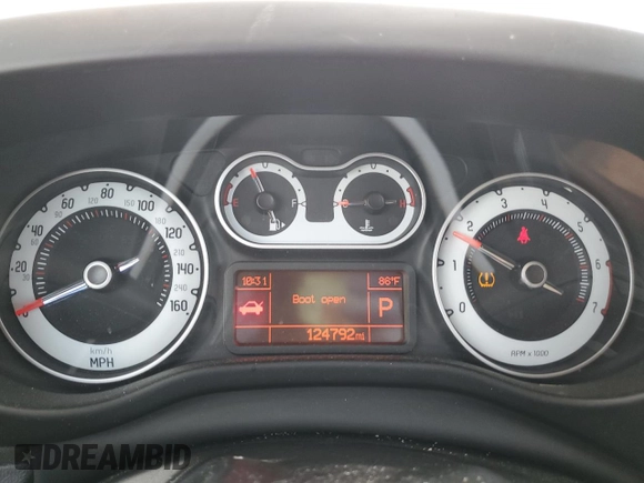2015 FIAT 500L Urbana Trekking z VIN ZFBCFADH8FZ033661, wystawiony jako Copart lot #53711595 z przebiegiem 124 792 mil mil oraz Szkoda całkowita • Salvage title. Historia ofert i sprzedaży dostępna na DreamBid. Obrazek 9.