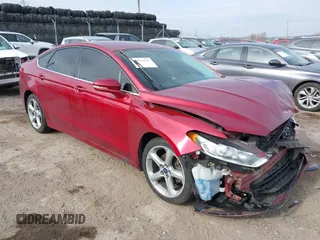 2016 Ford Fusion SE with VIN 3FA6P0HD7GR231104, listed as a IAAI auction lot 41673127 with 141,075 mi miles. Bid and sale history available at carsss.com. Image 1.