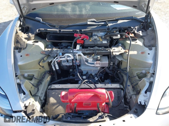 2018 Tesla Model 3 Long Range Battery with VIN 5YJ3E1EB9JF065057, listed as a IAAI auction lot 41863903 with 54,584 mi miles and . Bid and sale history available at DreamBid. Image 10.