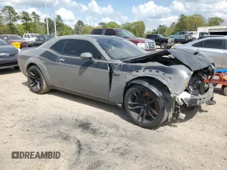 2023 Dodge Challenger R/T Scat Pack Widebody z VIN 2C3CDZFJ2PH694352, wystawiony jako Copart lot #50634415 z przebiegiem 5 340 mil mil oraz Szkoda całkowita • Salvage title. Historia ofert i sprzedaży dostępna na DreamBid. Obrazek 4.