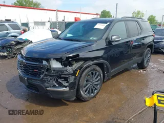 2023 Chevrolet Traverse RS z VIN 1GNEVJKWXPJ290497, wystawiony jako IAAI lot #42200665 z przebiegiem 50 140 mil mil oraz . Historia ofert i sprzedaży dostępna na DreamBid. Obrazek 19.